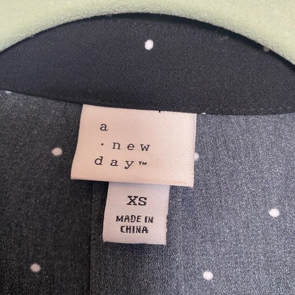 A New Day | Target | Shirt Dress | Midi | Hi-Low | Black and White | XS - Picture 4 of 6